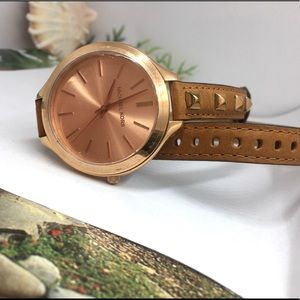 Michael Kors Tan Brown Runway Merlot Wrap Watch ne